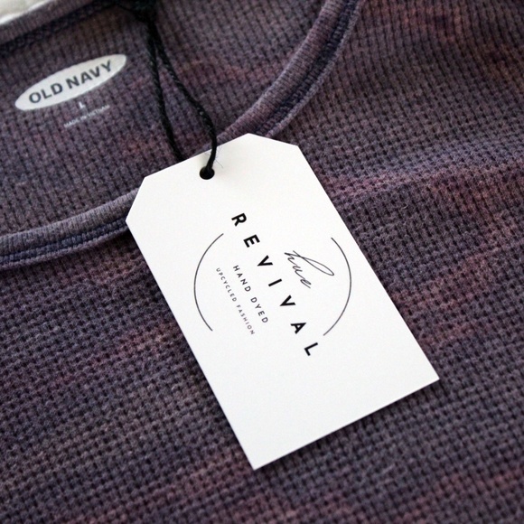 Handmade tie dye thermal top by Hue Revival - Picture 5 of 12